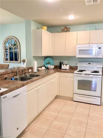 3017 Driftwood Way, Unit 3001, Naples, FL 34109 Photo