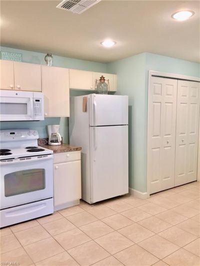 3017 Driftwood Way, Unit 3001, Naples, FL 34109 Photo