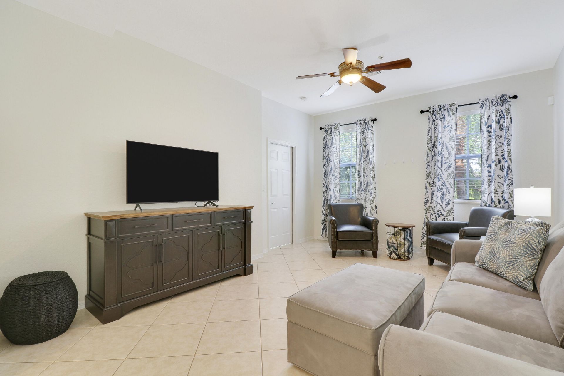 123 E Thatch Palm Circle, Jupiter, FL 33458 Photo