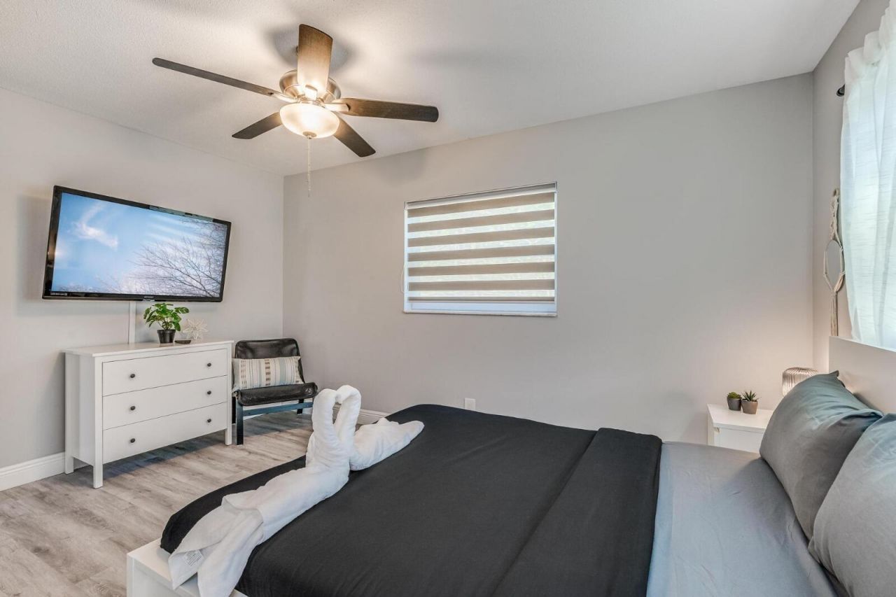 1051 SW 32nd Court, Unit 1, Fort Lauderdale, FL 33315 Photo