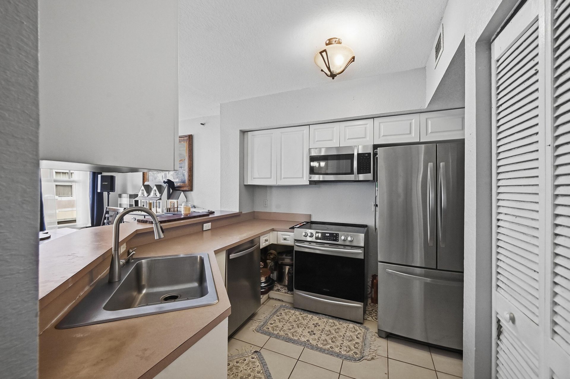 6450 W Sample Road, Unit 6450, Coral Springs, FL 33067 Photo