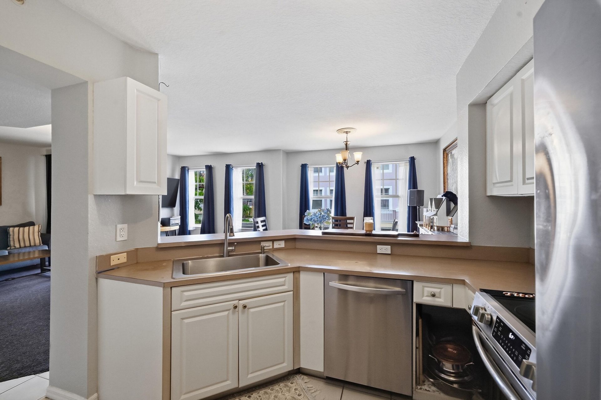 6450 W Sample Road, Unit 6450, Coral Springs, FL 33067 Photo