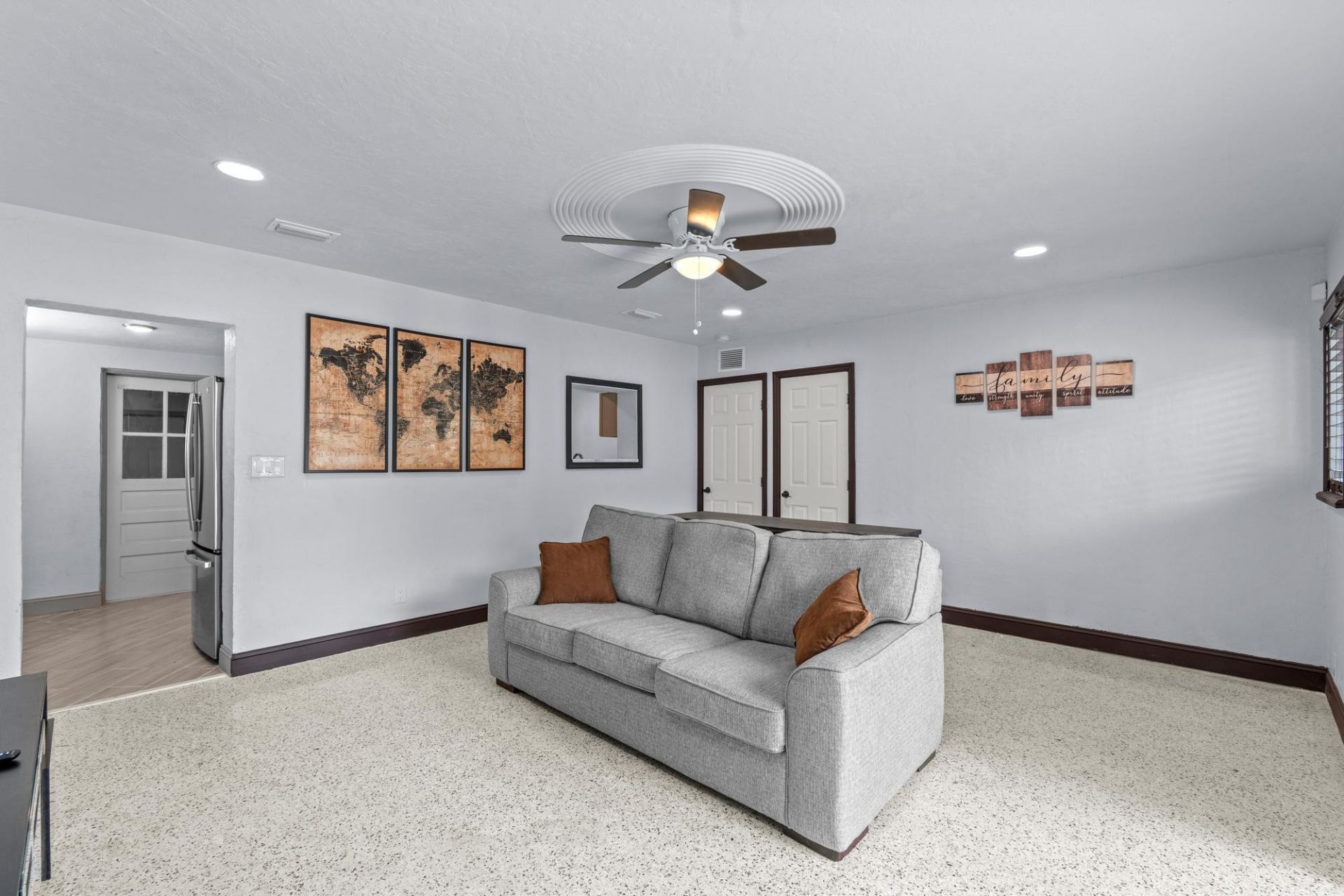 741 W 10th Street, Riviera Beach, FL 33404 Photo