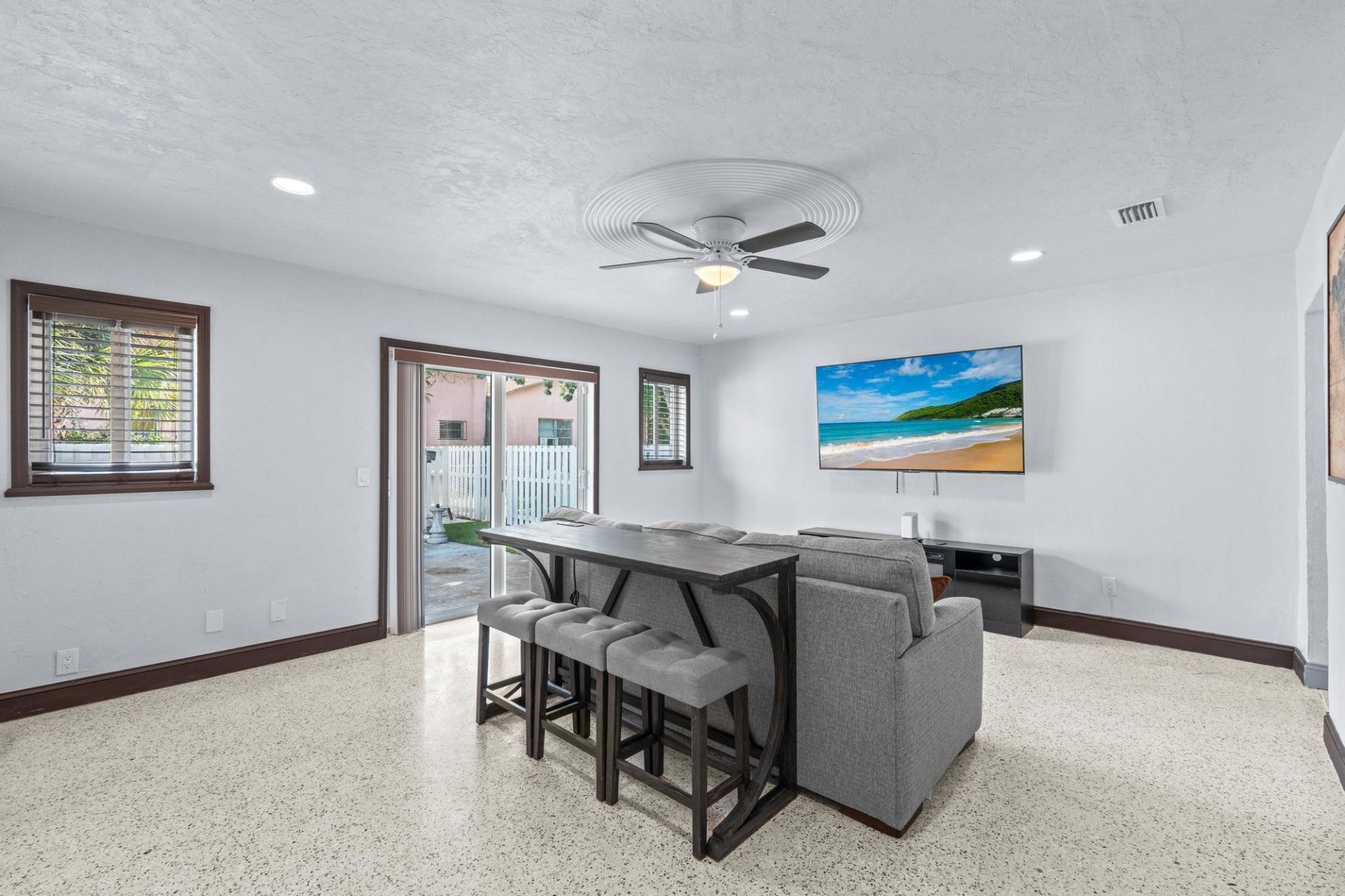 741 W 10th Street, Riviera Beach, FL 33404 Photo
