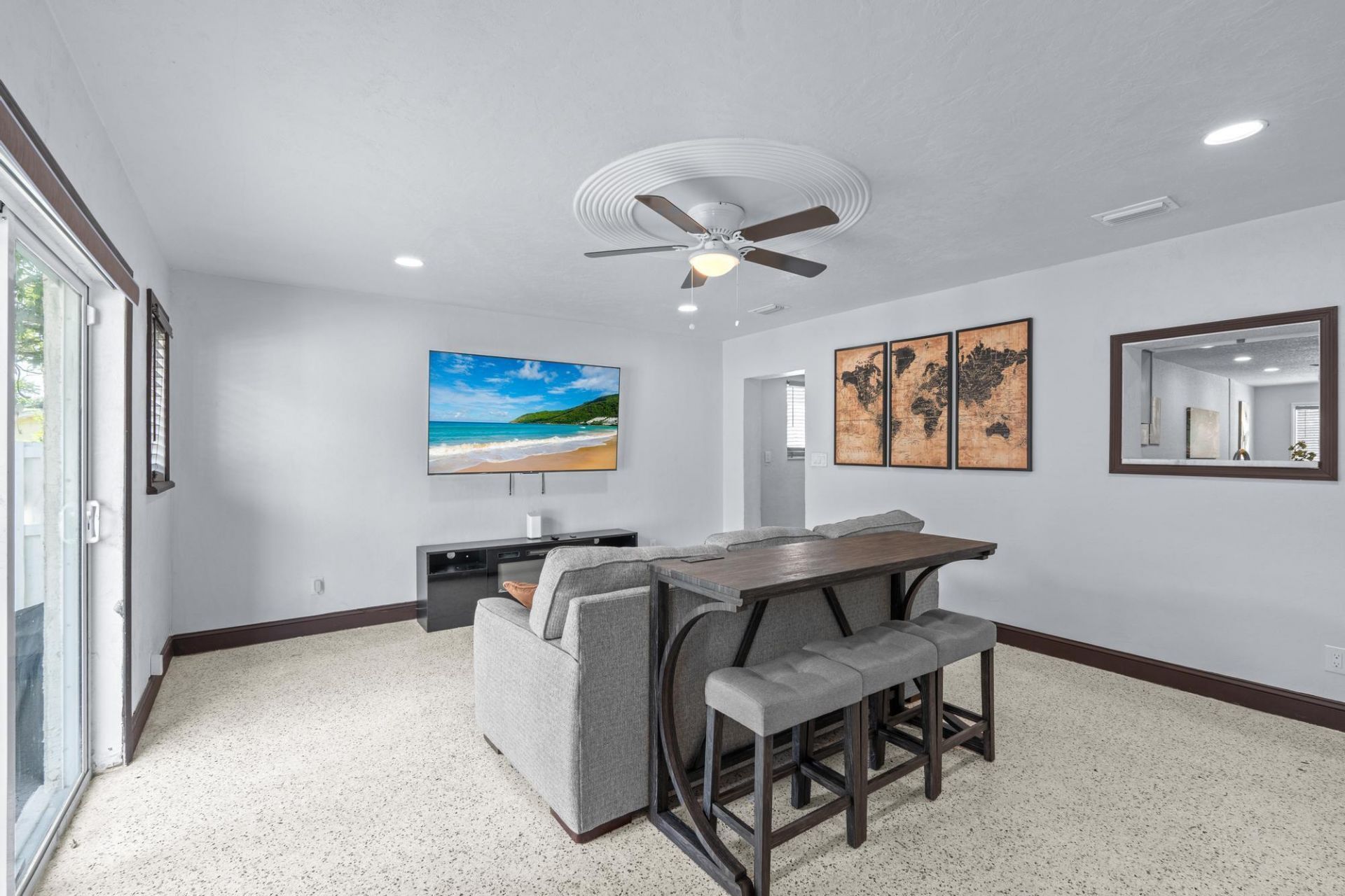 741 W 10th Street, Riviera Beach, FL 33404 Photo