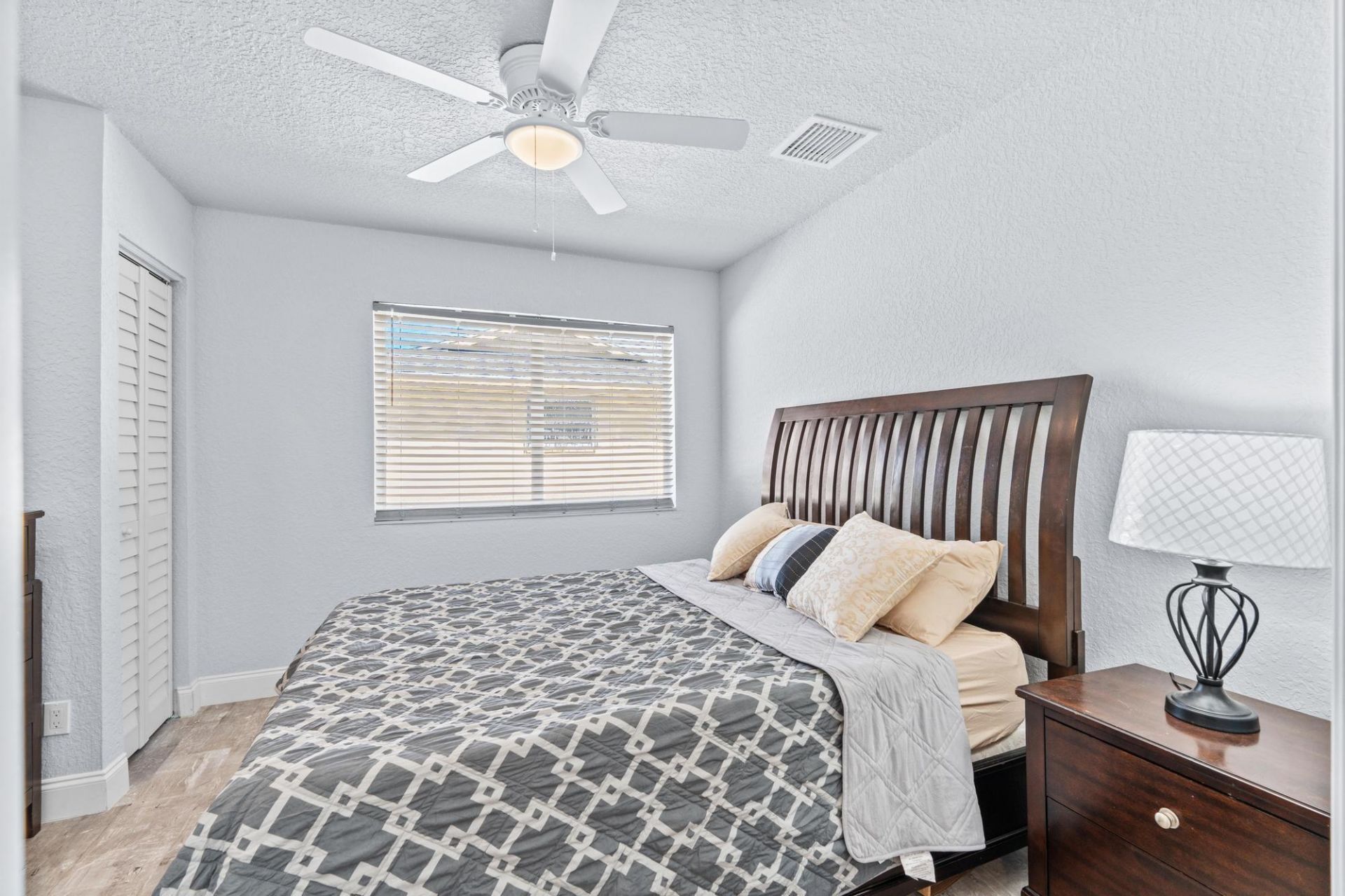 741 W 10th Street, Riviera Beach, FL 33404 Photo