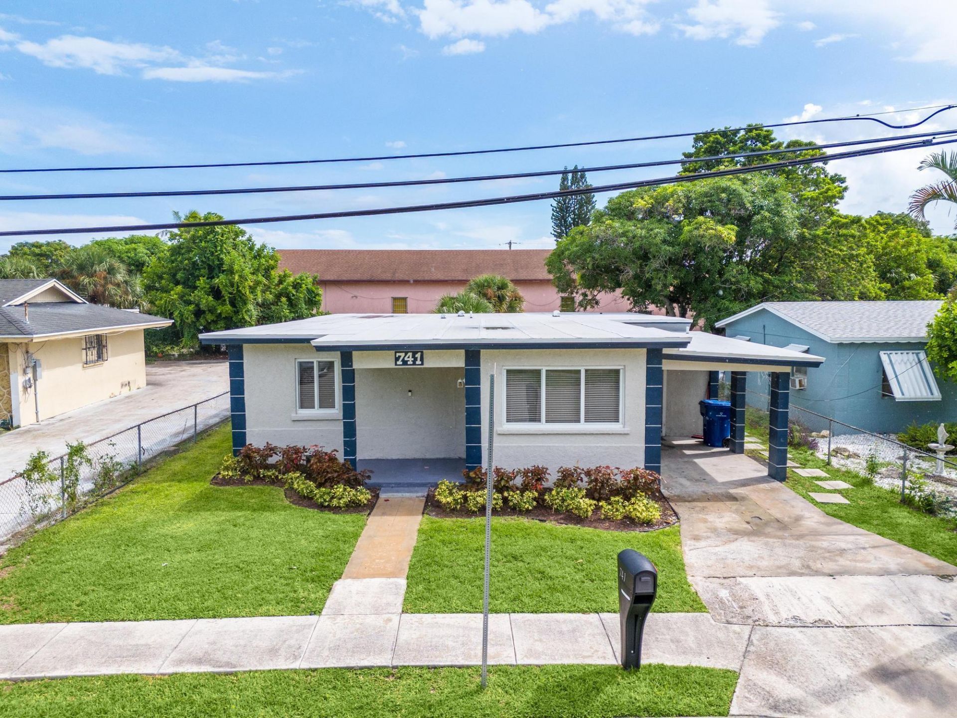 741 W 10th Street, Riviera Beach, FL 33404 Photo