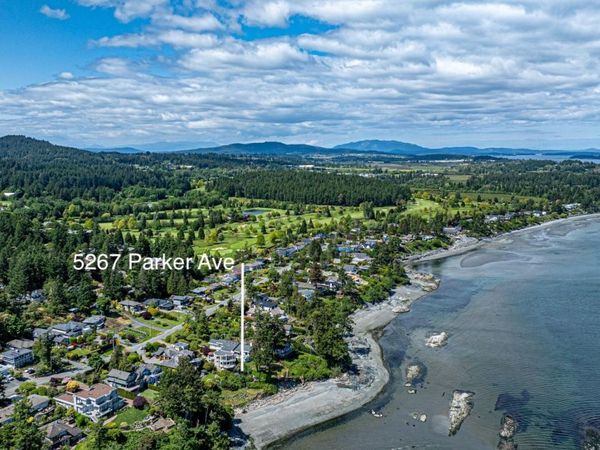 5267 Parker Ave, Saanich, BC V8Y 2N1
