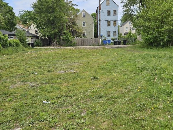 5323 S Wolcott Avenue , Chicago, IL 60609