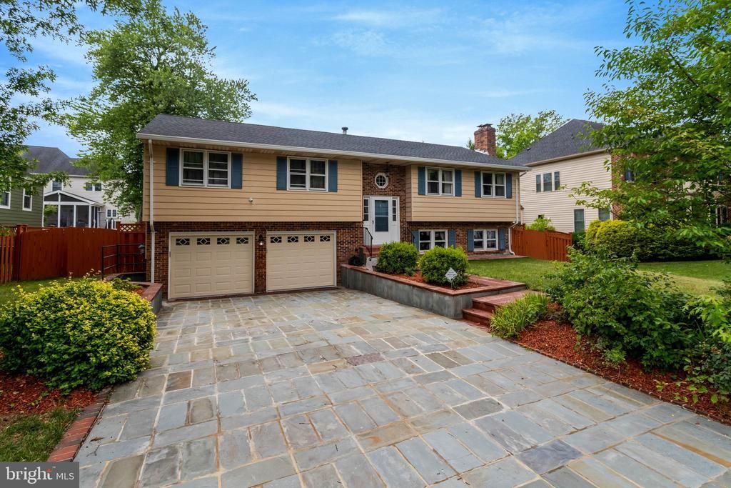 1405 Dade Lane, Alexandria, VA 22308 Main Photo