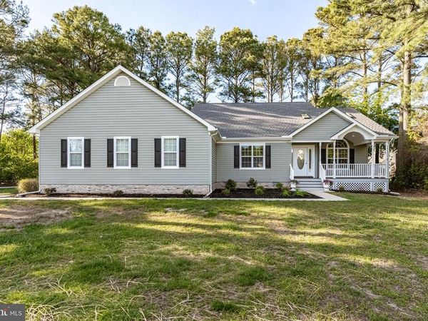 1465 OCEAN PARKWAY, BERLIN, MD 21811