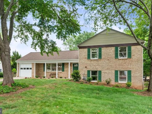 4505 BRIARTON DRIVE, CHANTILLY, VA 20151