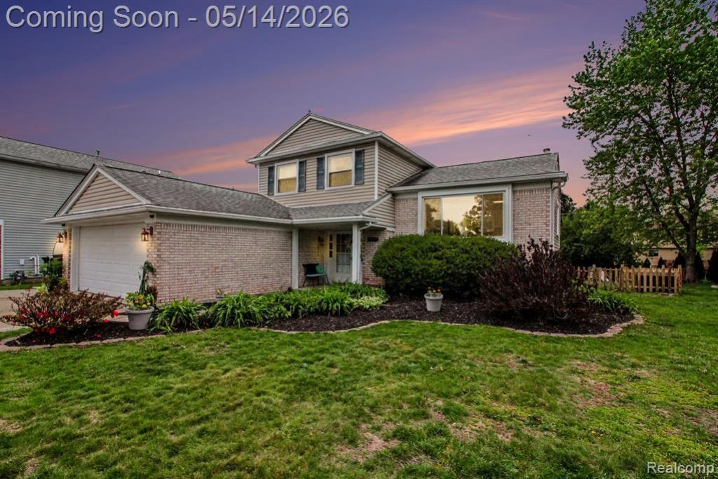 1649 Windingway Drive, Wixom, MI 48393 Main Photo