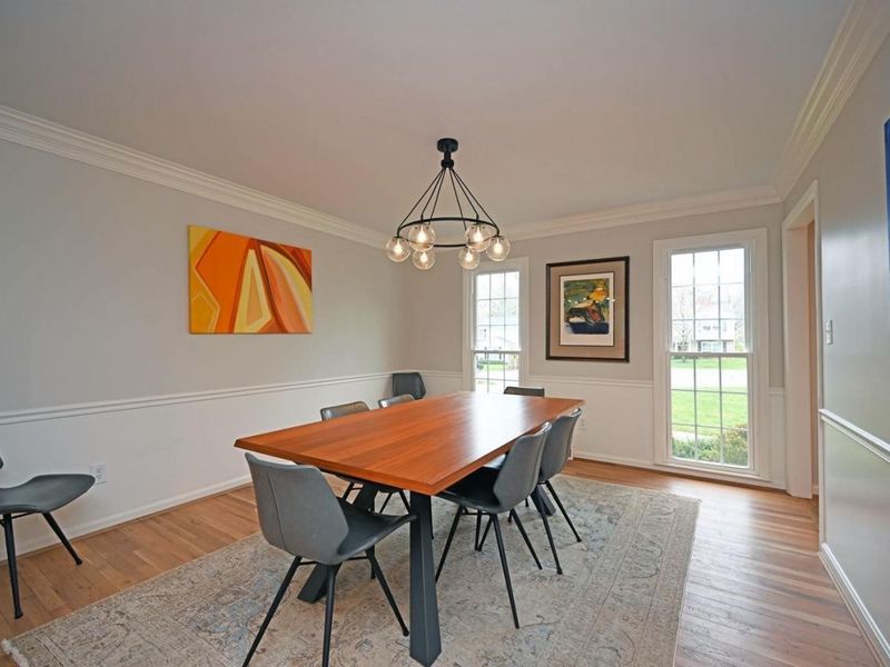 8365 Squirrelridge Drive, Sycamore Township, OH 45243 Photo 6