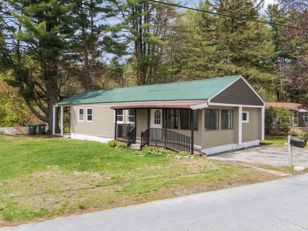 8 Dart Street, Hooksett, NH 03106