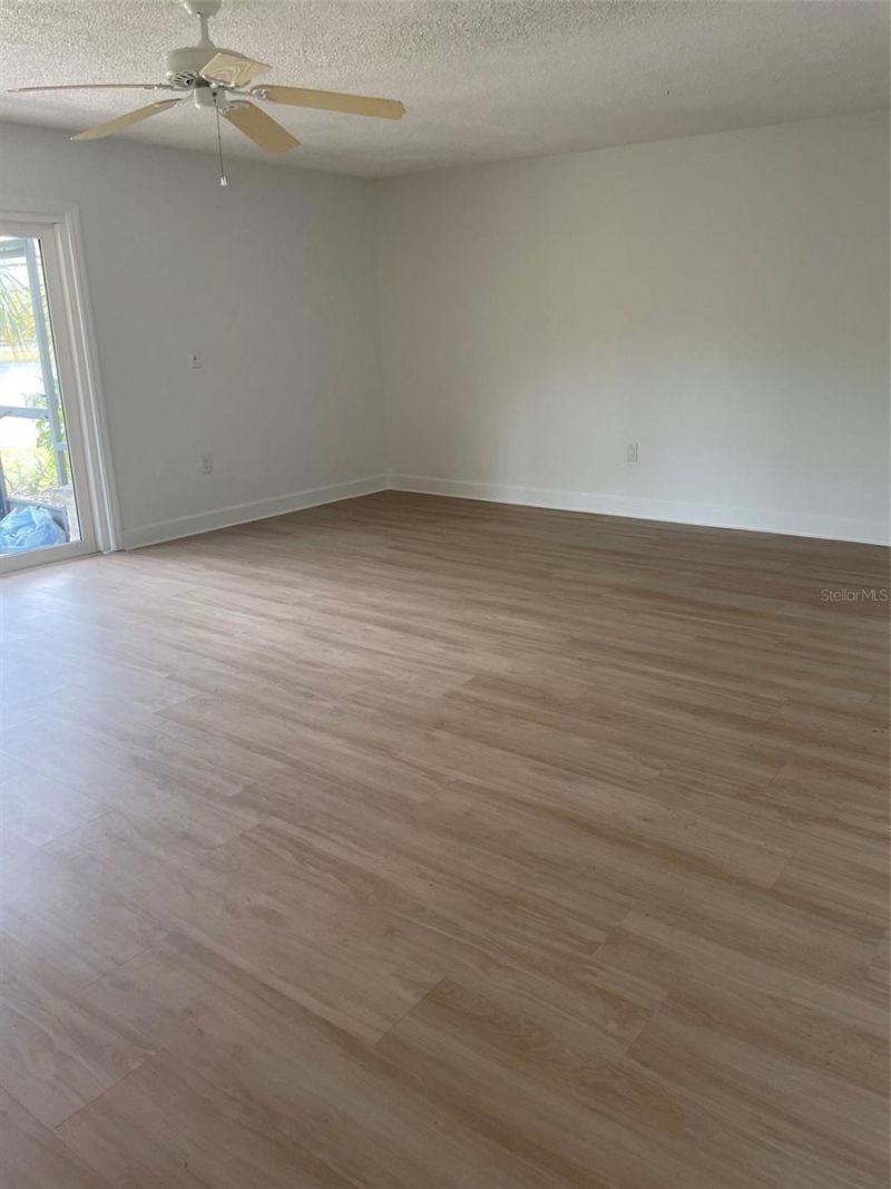 706 115th, Unit 2401, Saint Petersburg, FL 33716 Photo