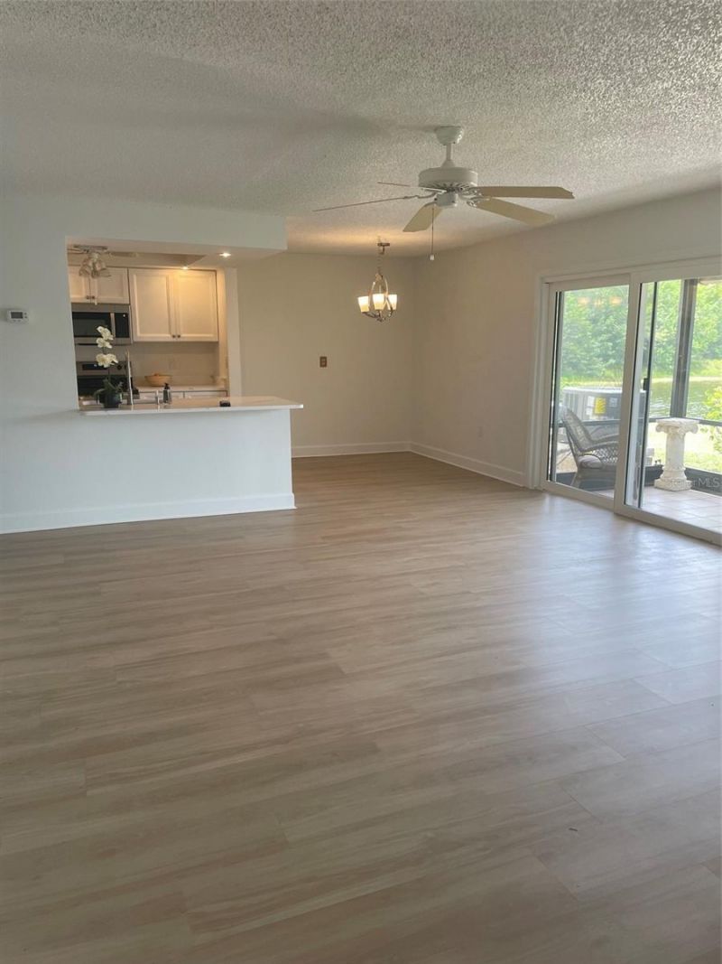 706 115th, Unit 2401, Saint Petersburg, FL 33716 Photo