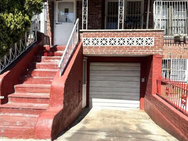 625 E 93rd Street , Brooklyn, NY 11236
