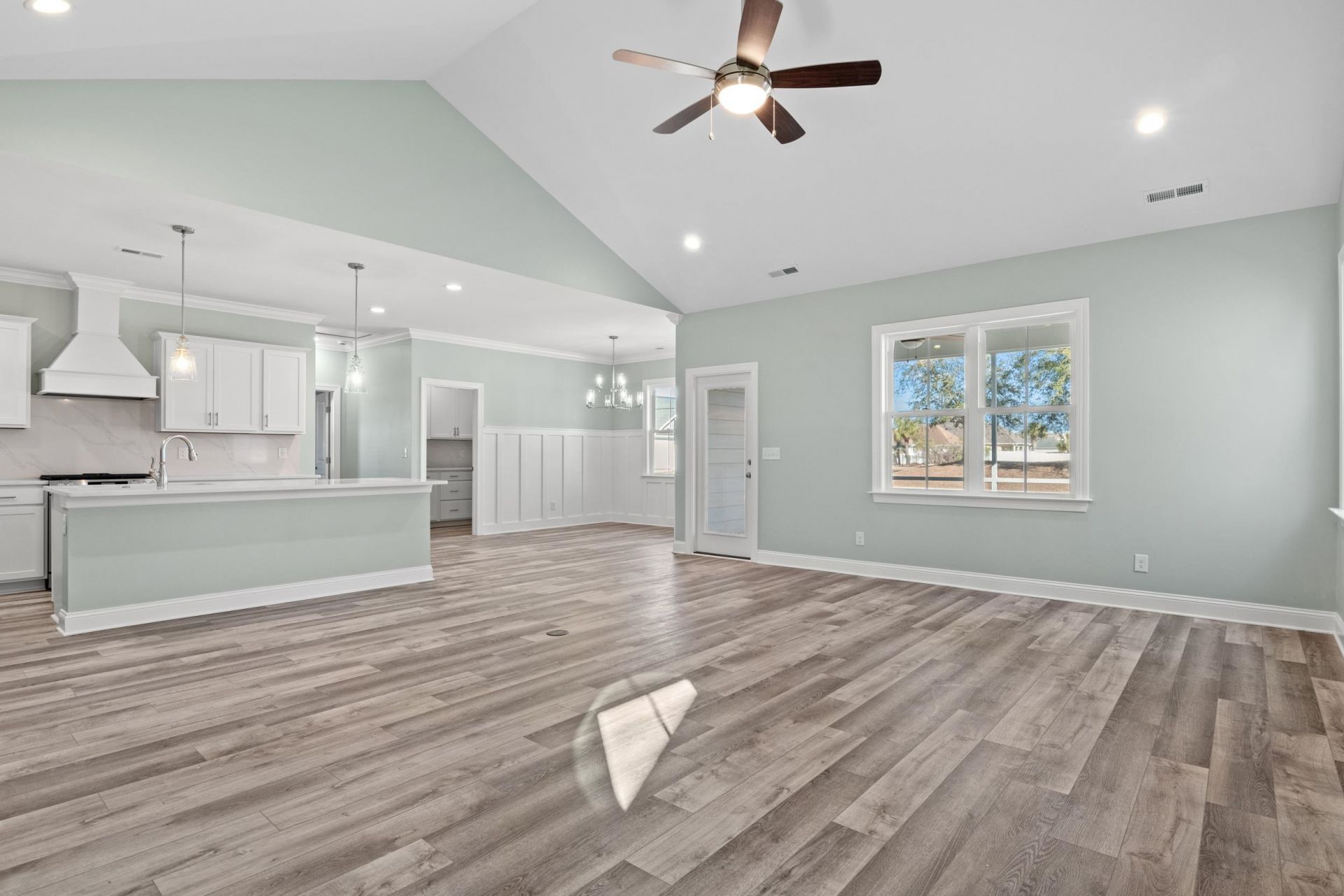 164 Peru Farm Dr.  Photo 2