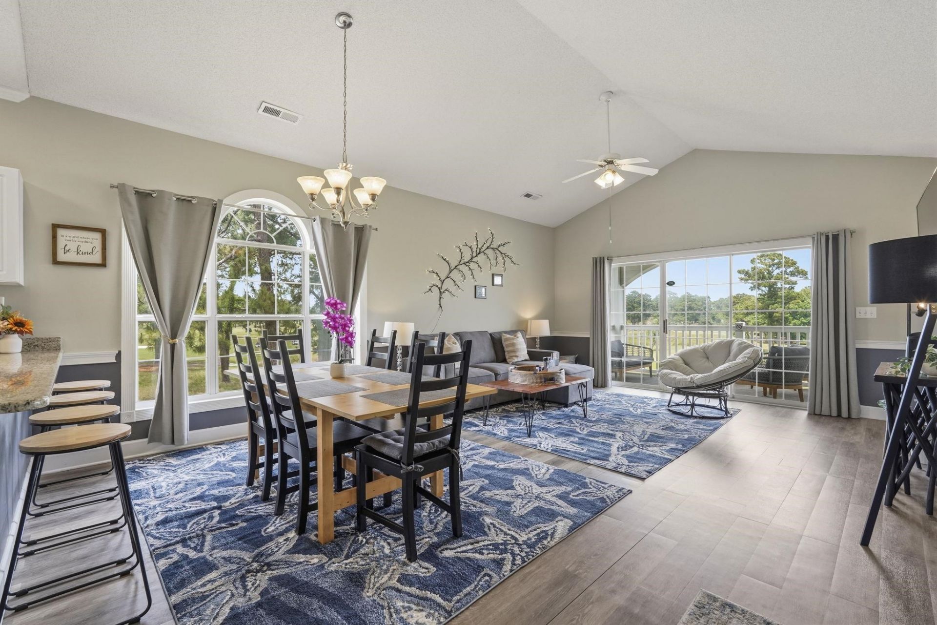 4673 Wild Iris Dr. Photo 12