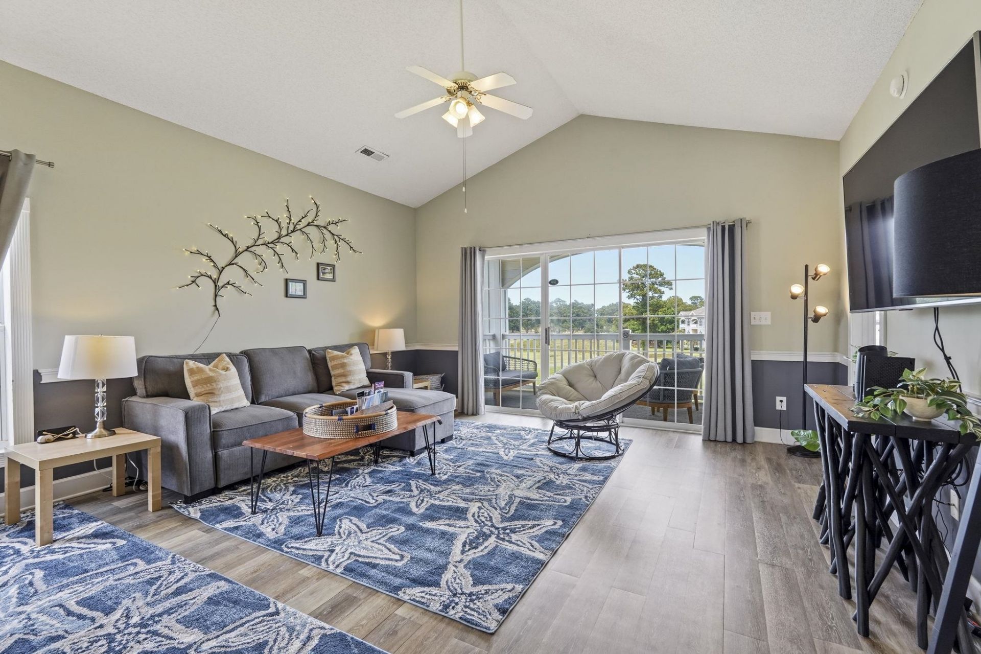 4673 Wild Iris Dr. Photo 13