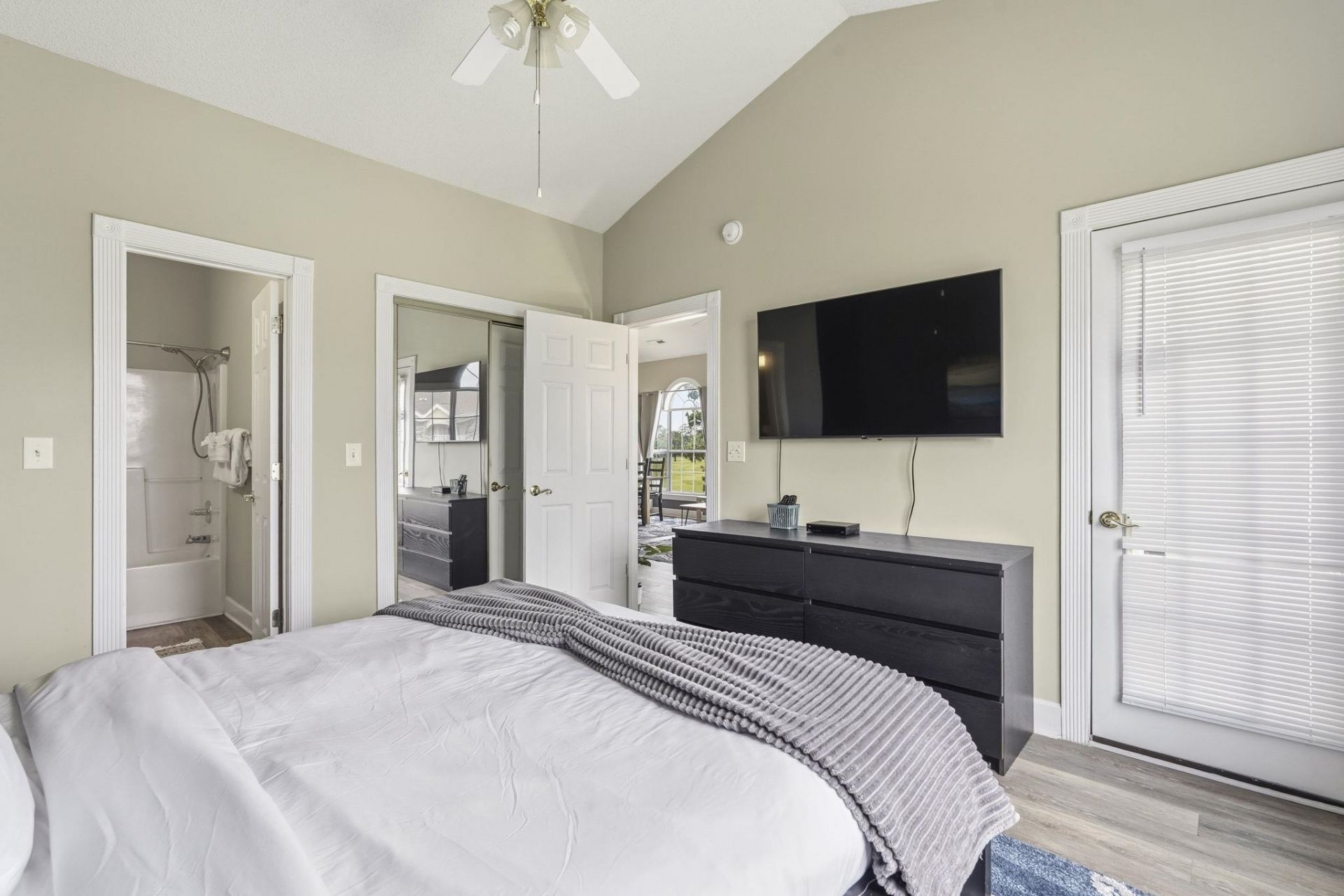 4673 Wild Iris Dr. Photo 21