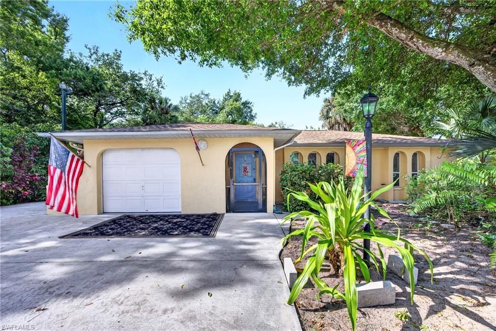 339 W Mariana Ave, North Fort Myers, FL 33903 Photo