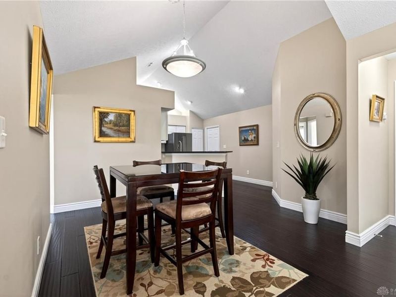 1544 Turnberry Village Drive, Centerville, OH 45458 Photo 12