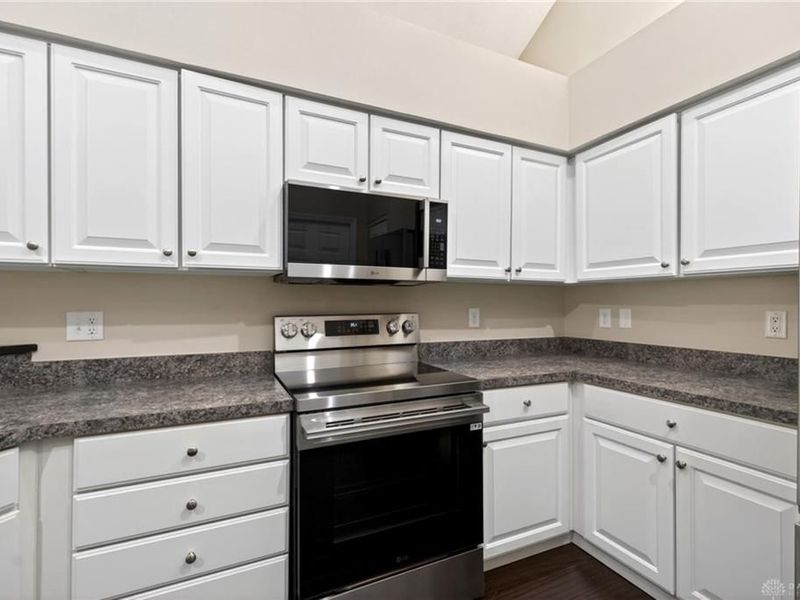 1544 Turnberry Village Drive, Centerville, OH 45458 Photo 16
