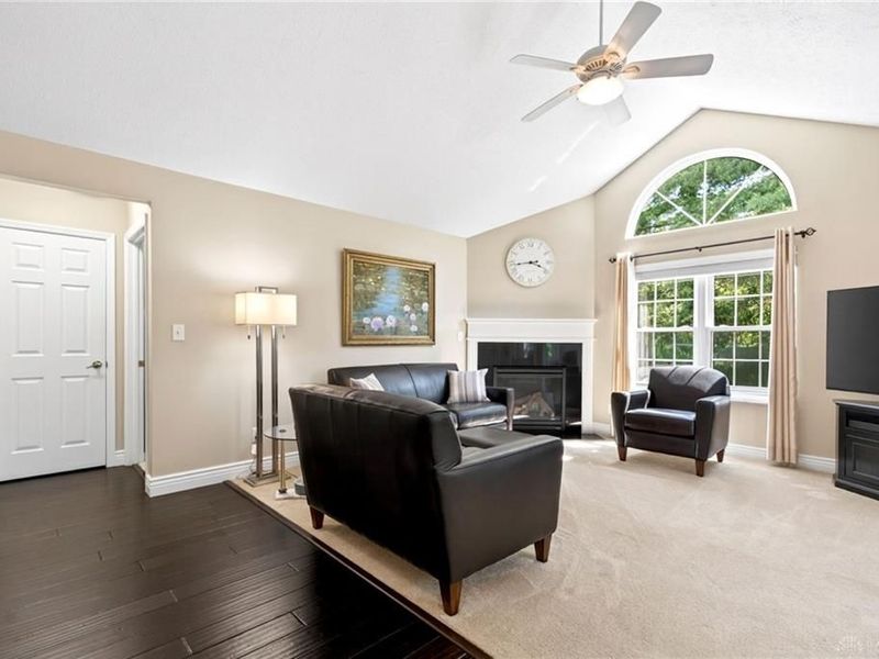 1544 Turnberry Village Drive, Centerville, OH 45458 Photo 4