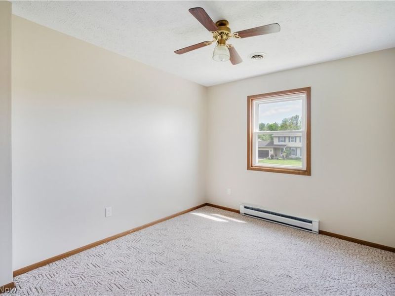 624 Angiline Drive , Boardman, OH 44512 Photo 32