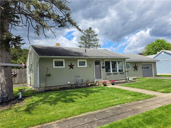 227 Kingsbury Avenue , Corning, NY 14830