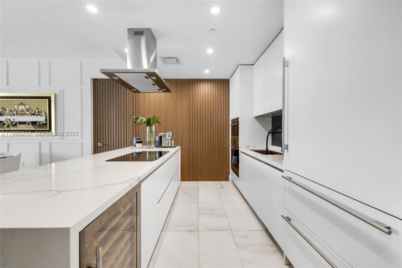 700 NE 26th Ter , Unit 2202, Miami, FL 33137 Photo