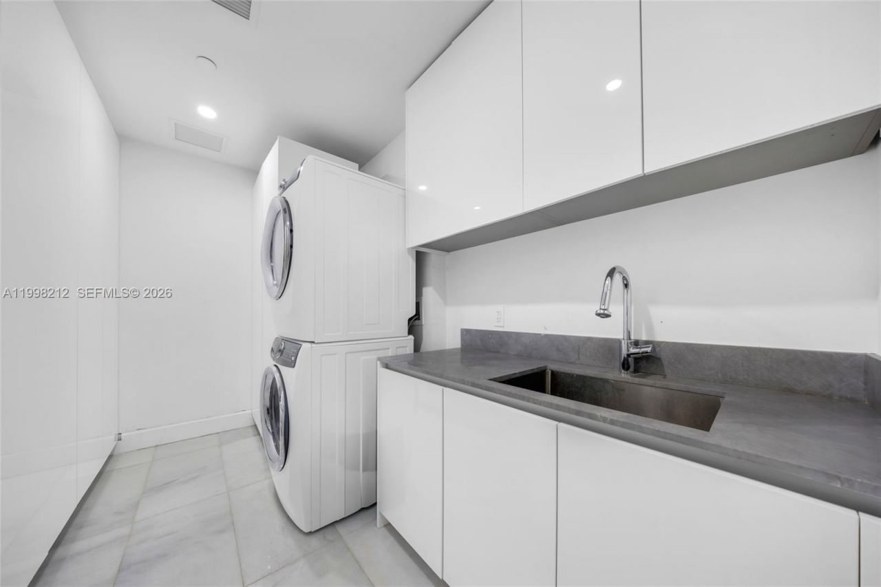700 NE 26th Ter , Unit 2202, Miami, FL 33137 Photo