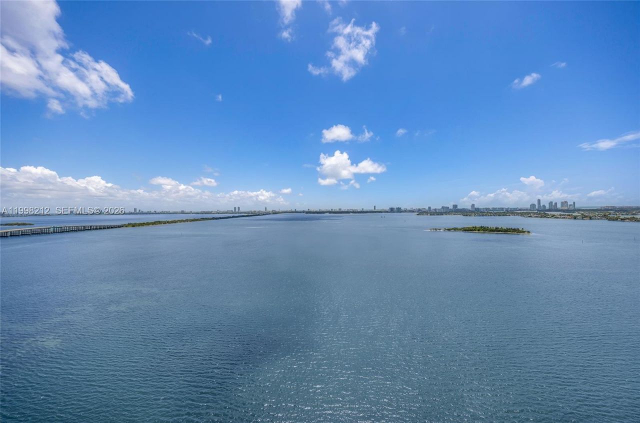 700 NE 26th Ter , Unit 2202, Miami, FL 33137 Photo