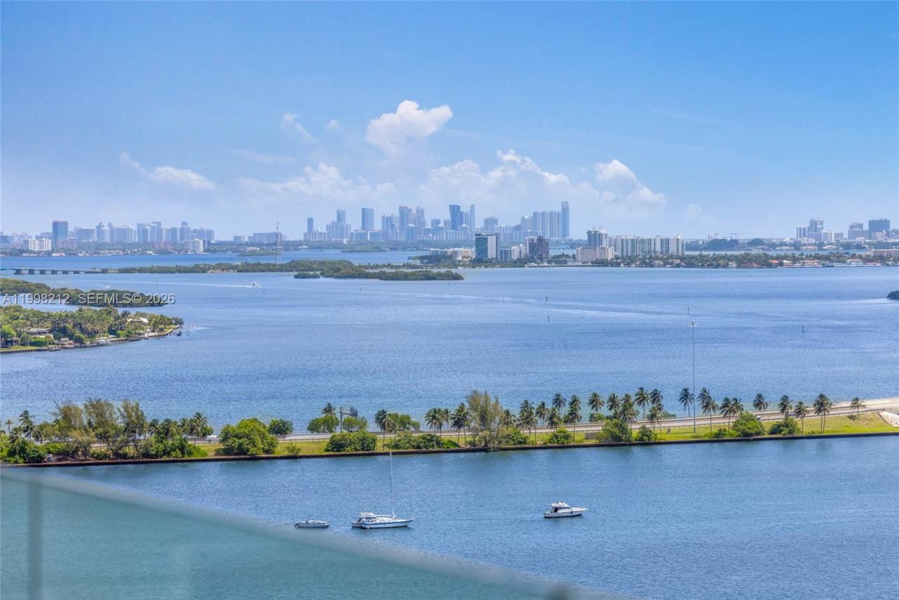 700 NE 26th Ter , Unit 2202, Miami, FL 33137 Photo