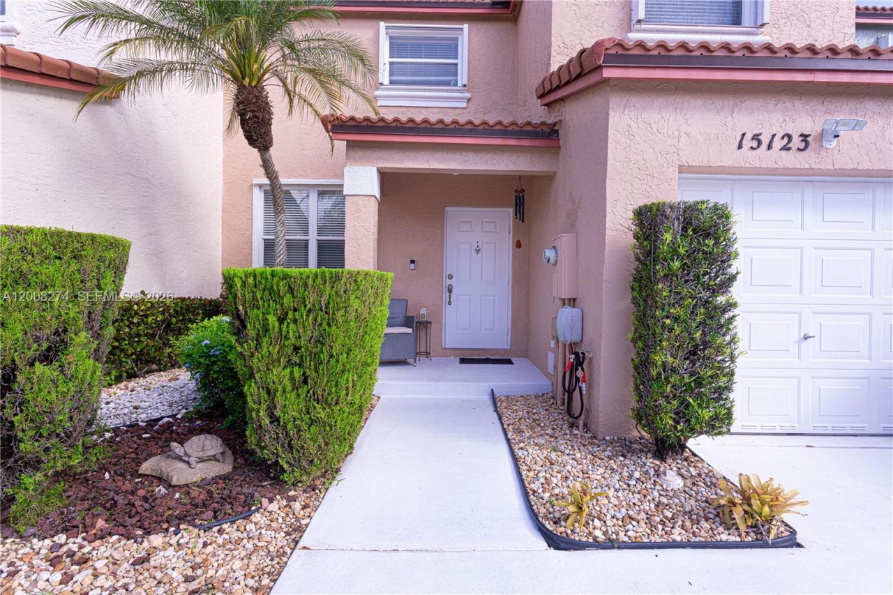15123 NW 8th St , Pembroke Pines, FL 33028 Photo