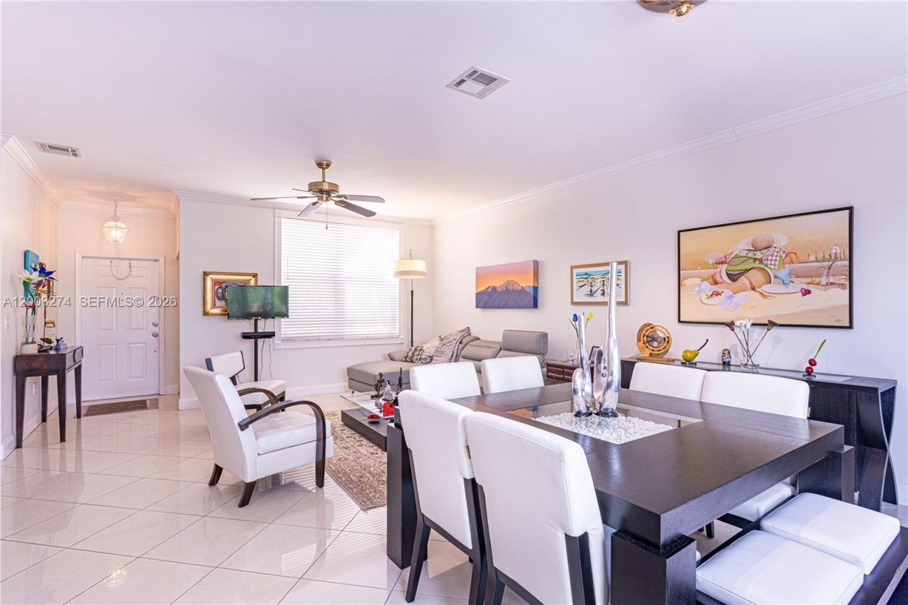 15123 NW 8th St , Pembroke Pines, FL 33028 Photo