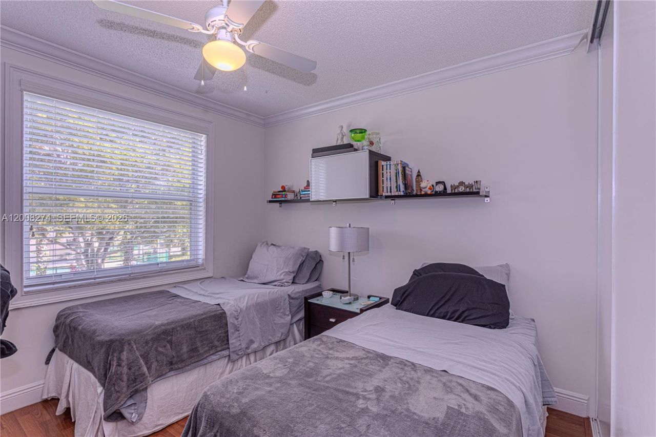 15123 NW 8th St , Pembroke Pines, FL 33028 Photo