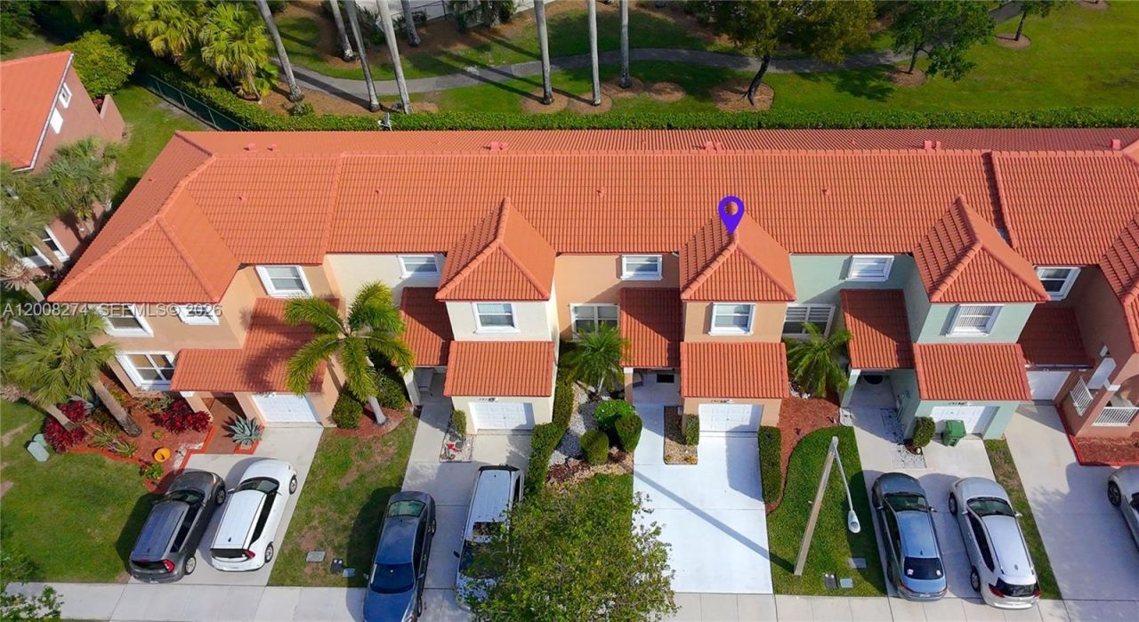 15123 NW 8th St , Pembroke Pines, FL 33028 Photo