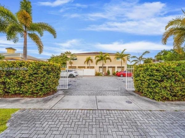 615 NW 10th Ter , Unit 1, Fort Lauderdale, FL 33311