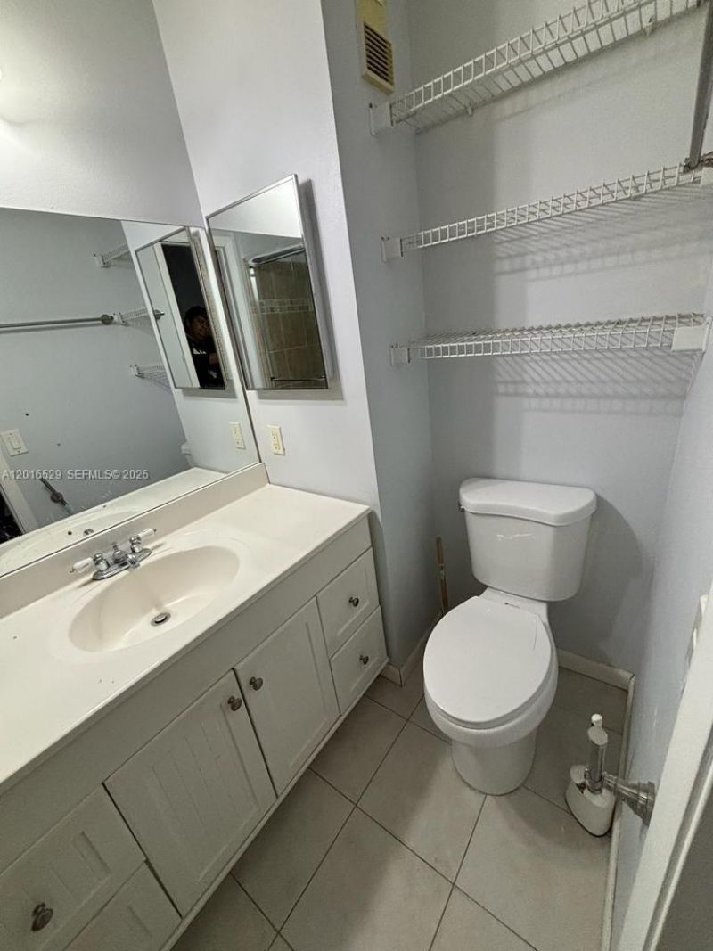 10329 NW 11th St , Unit 201, Pembroke Pines, FL 33026 Photo