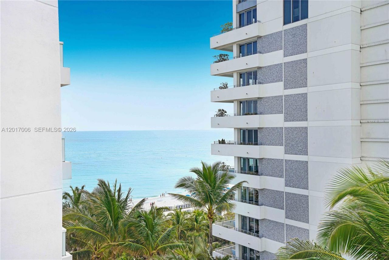 4391 Collins Ave, Unit 916, Miami Beach, FL 33140 Photo