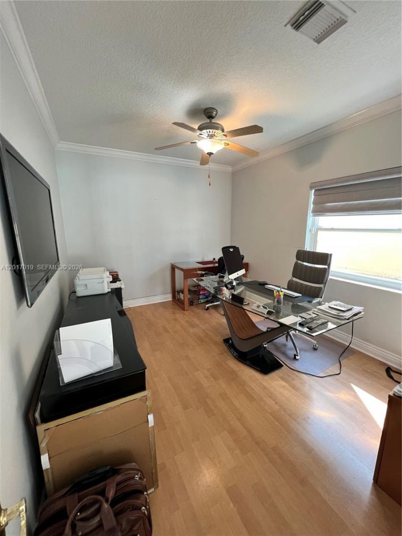 1401 NW 187th Ave , Pembroke Pines, FL 33029 Photo