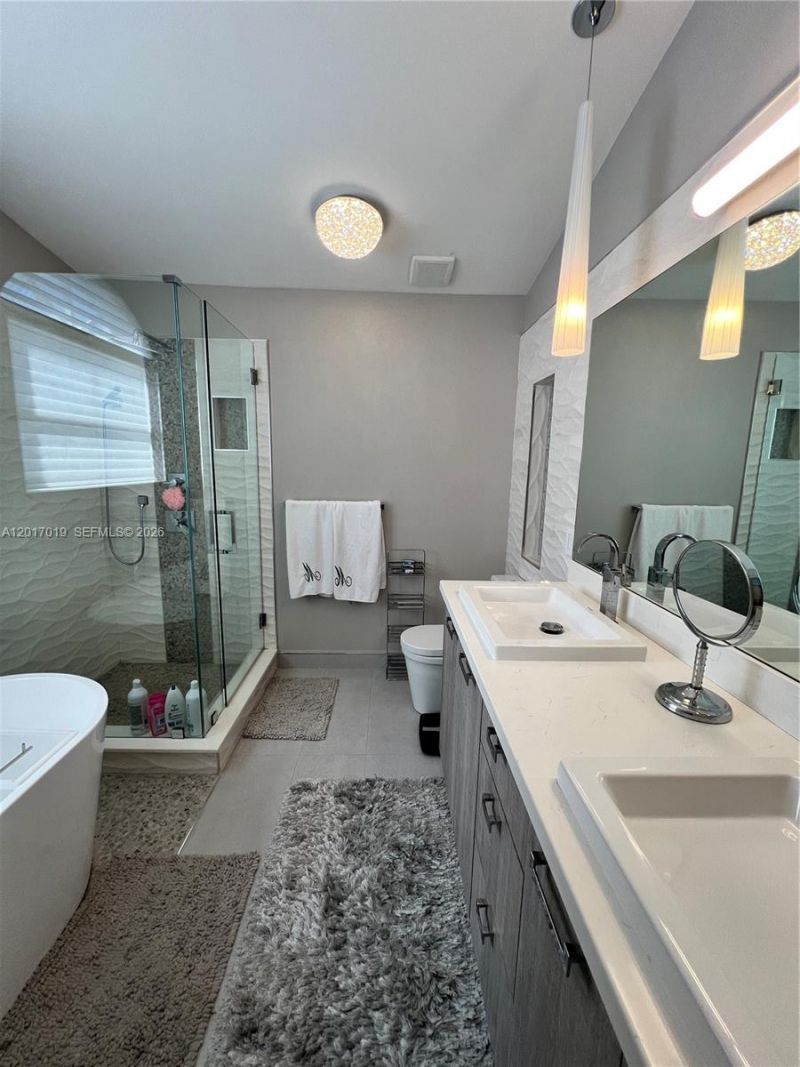 1401 NW 187th Ave , Pembroke Pines, FL 33029 Photo