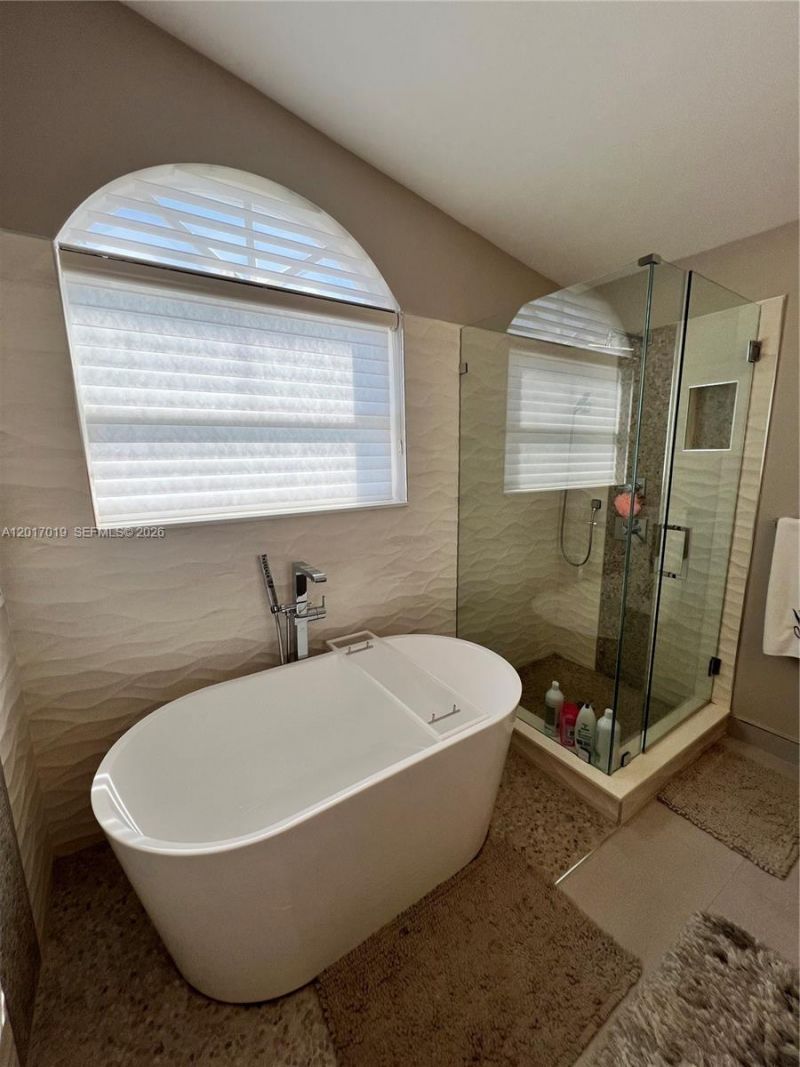 1401 NW 187th Ave , Pembroke Pines, FL 33029 Photo