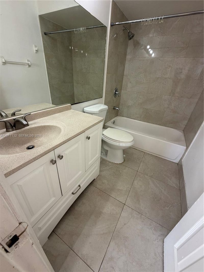 9902 Hammocks Blvd, Unit 102-60, Miami, FL 33196 Photo