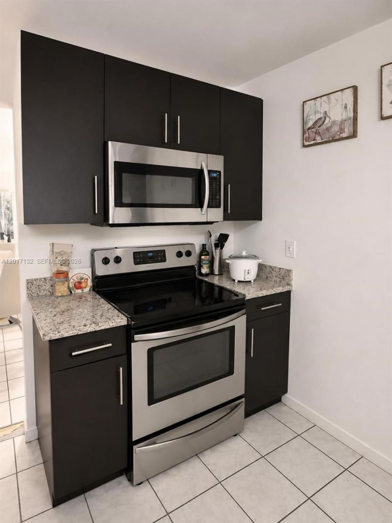 9902 Hammocks Blvd, Unit 102-60, Miami, FL 33196 Photo