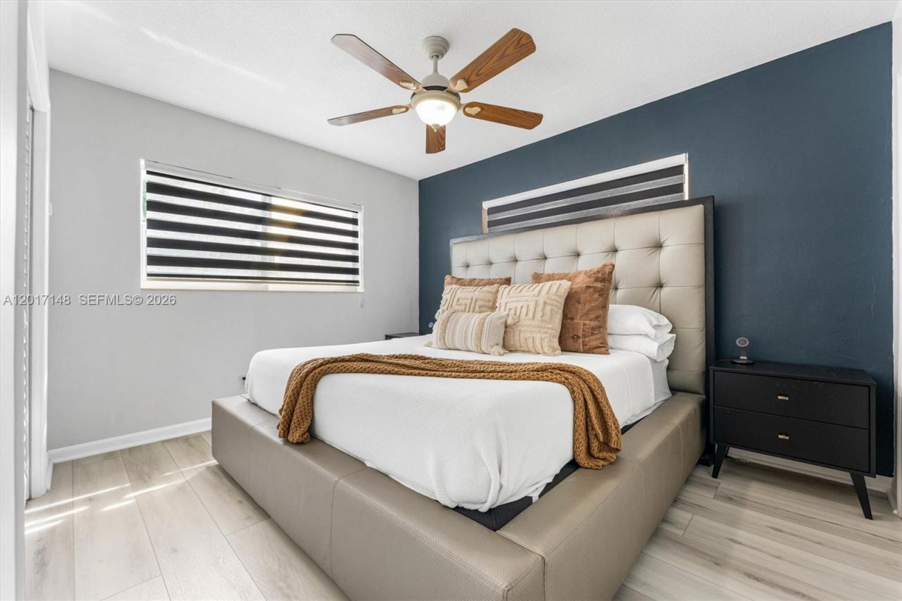1300 SW 34th Ave, Unit n/a, Fort Lauderdale, FL 33312 Photo