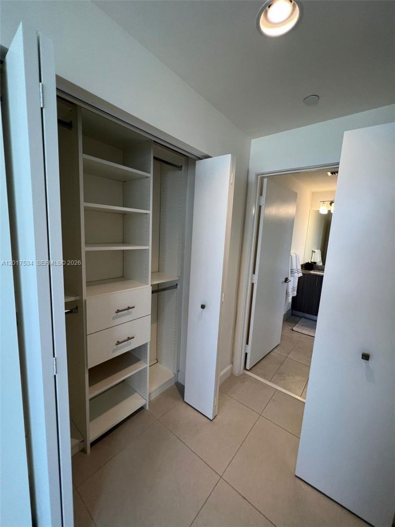5350 NW 84th Ave , Unit 1613, Doral, FL 33166 Photo